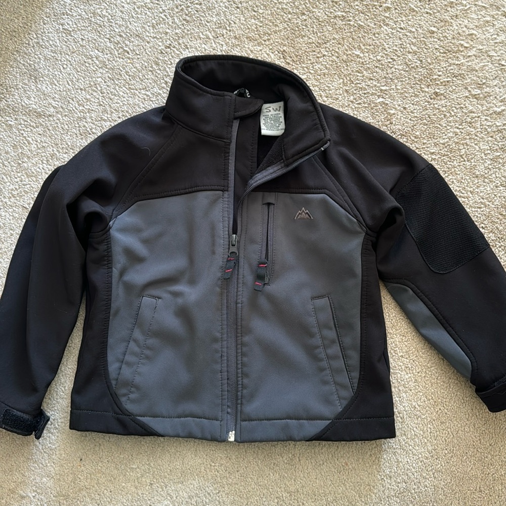 Snowzu Lightweight Jacket, 3T, EUC